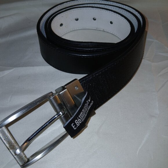 Men's Nike Golf Reversible Leather Belt - Size: 36 - Picture 1 of 5